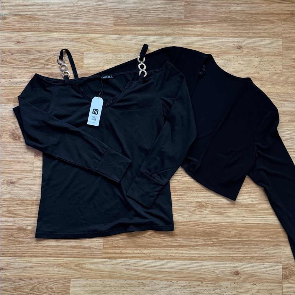 Women’s Open Shoulder Top & Shrug Bundle - size M